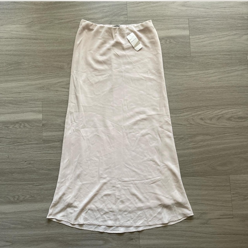 Abercrombie midi maxi light pink skirt